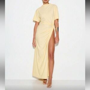 Elegant Yellow Maxi Dress with thigh high split XS